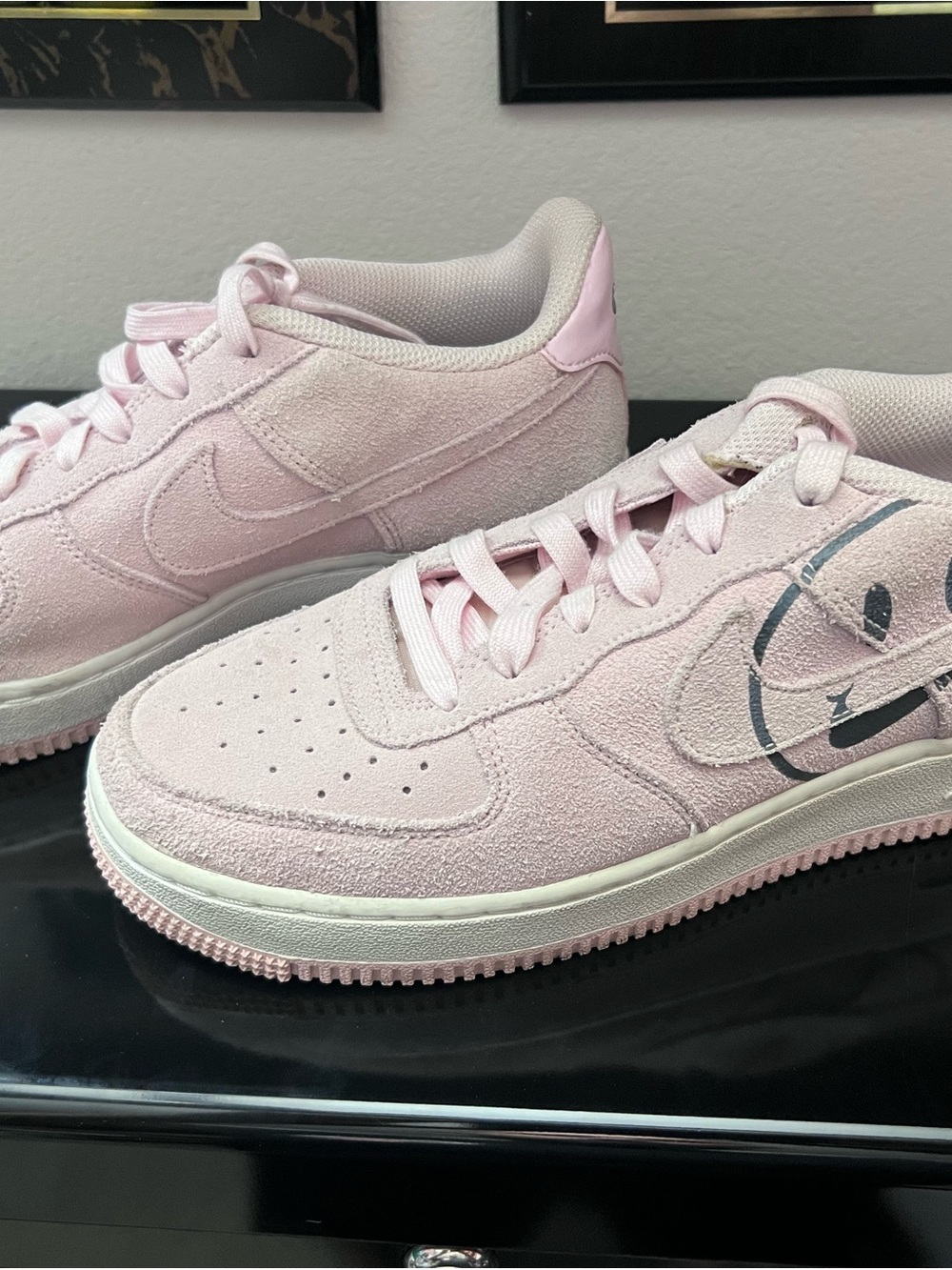 Nike Kids Pink Suede Low-Top Sneakers with Graphic Swoosh